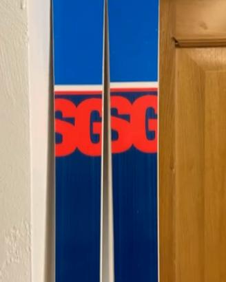 Sci race SG 210cm, raggio 45 m, utilizzato 2 volte