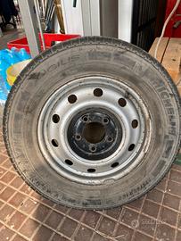 Gomma di scorta michelin agilis 225/65 r 16
