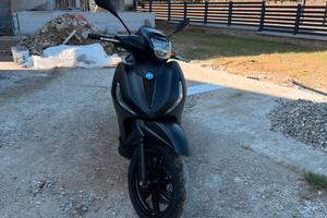 Piaggio Beverly 300 HPE