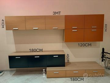 Parete attrezzata IKEA - come nuova,design moderno