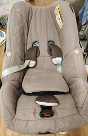 Seggiolino ovetto bebé confort