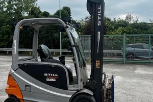 carrello elevatore still