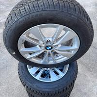 Cerchi originali BMW X1 R16 con gomme invernali!