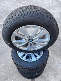 Cerchi originali BMW X1 R16 con gomme invernali!