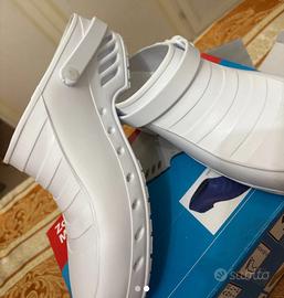 ZOCCOLO SANITARIO GIMA