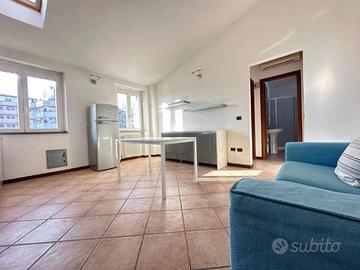 Bilocale arredato Ad.ze Via Toscana