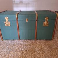 Baule verde ristrutturato