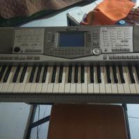 psr Yamaha 2100 