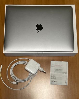 MacBook Air 13” 2019 Retina + Cover