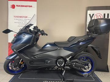 Yamaha T Max 560