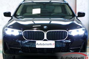 BMW 520 D 48V XDRIVE TOURING IBRIDA RESTYLING 19