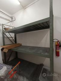 Scaffale