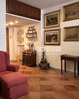 APPARTAMENTO QUADRILOCALE CON 2 BAGNI