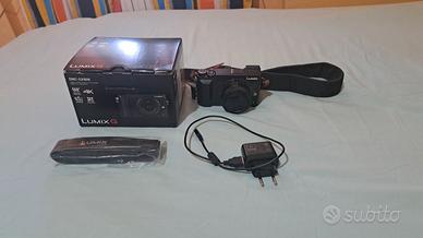 Panasonic Lumix GX80K – kit completo + treppiede