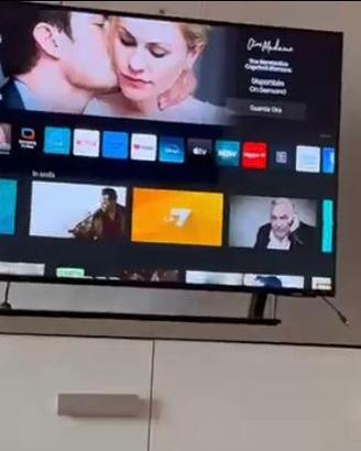 Televisore Samsung Crystal UHD 4K 43 pollici