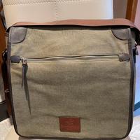 Borsa con tracolla in tela verde