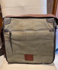 Borsa con tracolla in tela verde