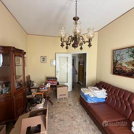 3 LOCALI A NOVARA