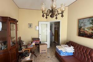 3 LOCALI A NOVARA