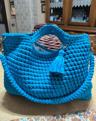 borsa all' uncinetto 