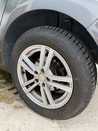 4 gomme 4 stagioni + cerchi in lega