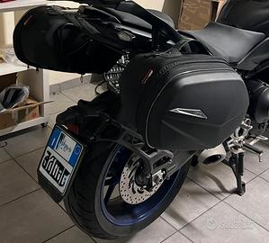 Valige Yamaha Niken Givi