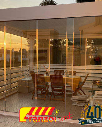 CHIUSURA A VETRI per pergole