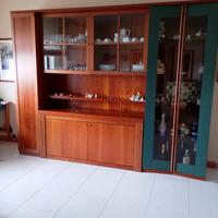 parete attrezzata MT 210 x280 in ciliegio 