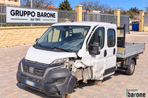 FIAT DUCATO 7 POSTI CON GRU SINISTRATO 2300