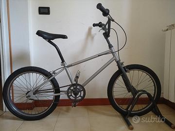 BMX con Portabici