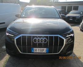 Audi Q3 35 TDI S tronic Business Advanced