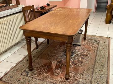 Tavolo in legno 180 x 85 - euro 350