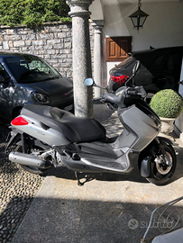 X max 250