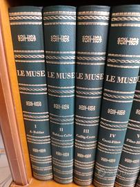 mobiletto antico con enciclopedia MUSE