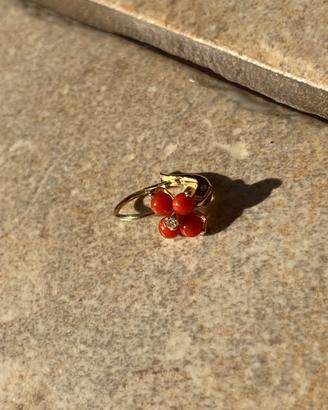 Mono orecchino corallo oro 750 vintage anni 70
