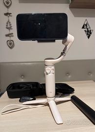 DJI OM5 Smartphone-Gimbal con accessori