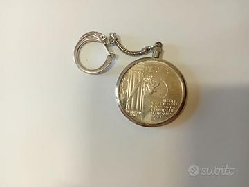 PORTACHIAVI NOSTALGICO CON MONETA DA LIRE 20 ANNO
