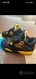 Jordan 4 thunder yellow