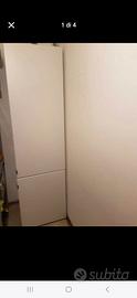 colonna  frigo con frigorifero incorporato