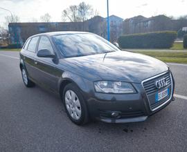 AUDI A3 1,6 TDCI- AMBITION- 90CV- OK NEOPATENTATI
