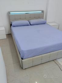 letto con luci