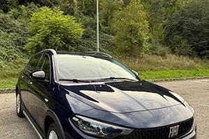 Fiat tipo Cross 1.0