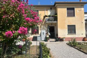 BIFAMILIARE A PESCHIERA DEL GARDA