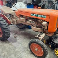 Fiat 211 ‘piccola’ sollevatore