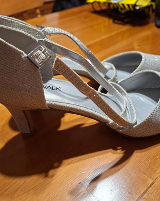 SCARPE  DA  DONNA  COME  NUOVE