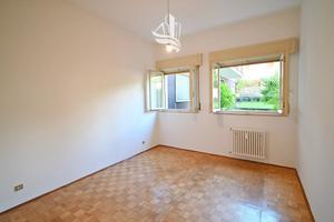 Trilocale con cantina a Bolzano - da ristruttura