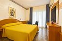 stanza-tutto-incluso-bagno-priv-no-cvl38-a-d27-