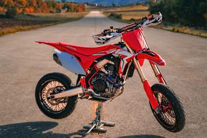 HONDA CRF 450  OMOLOGATA