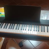 Pianoforte digitale Yamaha P143 88 tasti pesati