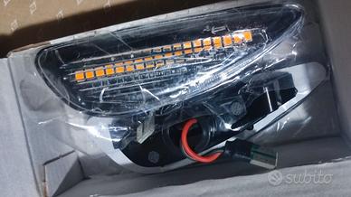 Hyundai IX20 Accent  frecce led compatibili